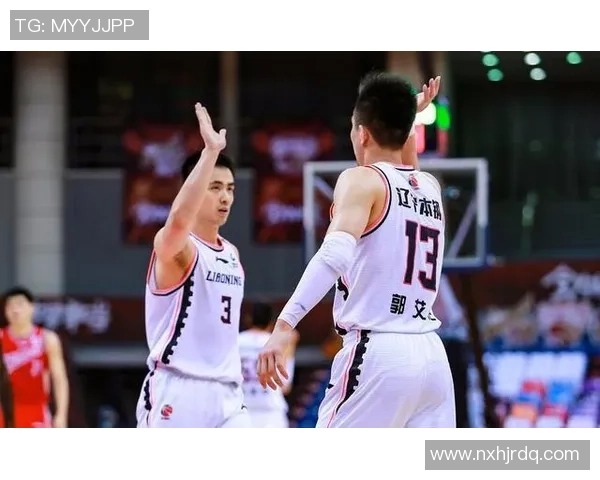 赛后复盘：杭州篮球队与武汉篮球队的状态分析与表现评估