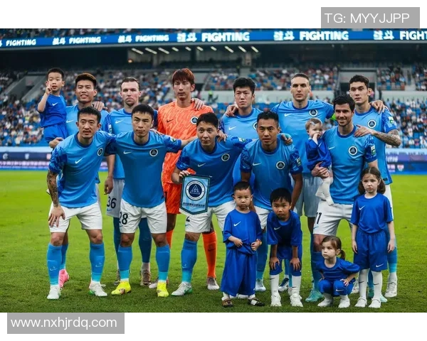 足球专题：聚焦深圳足球队的意识