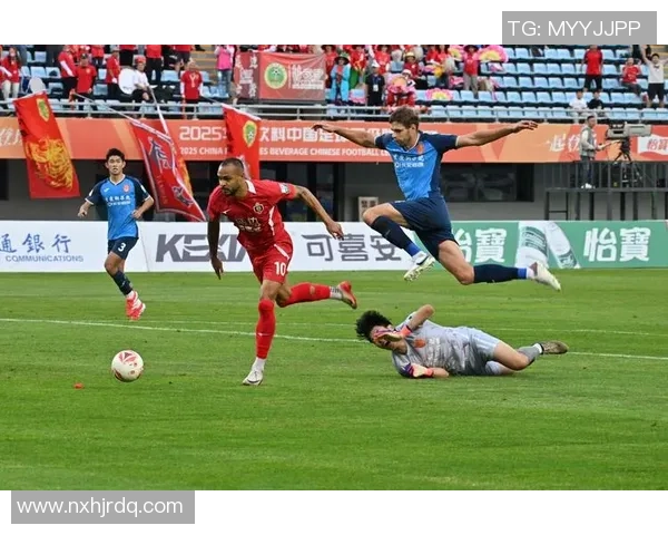 重庆足球队耐力分析与战术调整的深度探讨与展望