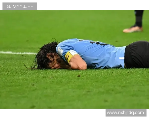 不同足球明星退役时刻的感人瞬间与背后故事解析