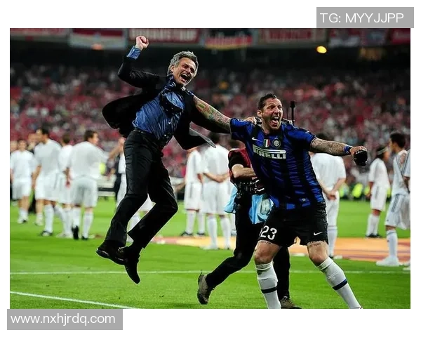 地平线4中的足球明星们如何在赛场上展现他们的风采与魅力